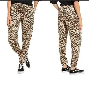 Socialite Leopard Twill  Jogger Pants